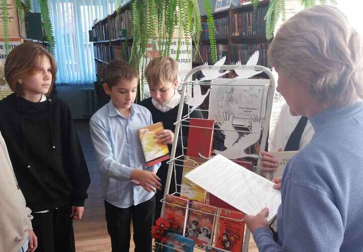 Летят в бессмертье журавли