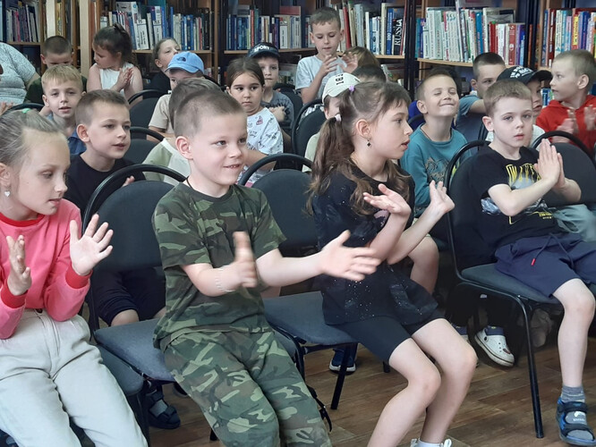 Время года – детство